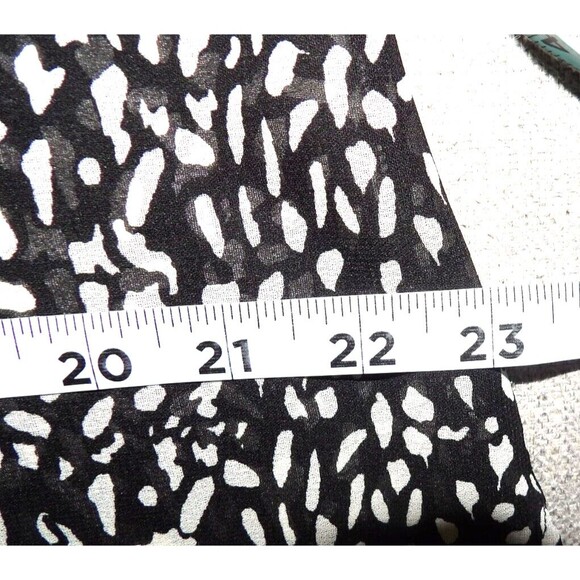 Zashi NWT Blouse Shirt Button Up Sheer Animal Print Ombre New Coverup 3/4 Sleeve - Picture 12 of 15